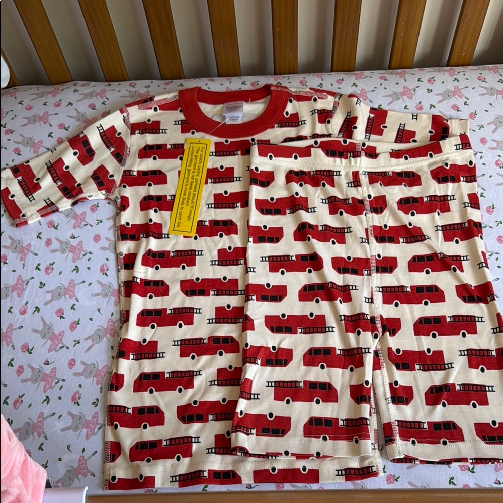 NEW Hanna Andersson Fire Truck Short Johns Pajamas Size 14/16 160
